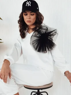 Bluzy Damskie>Dstreet Bluza damska w serek FILAN ecru BY1260