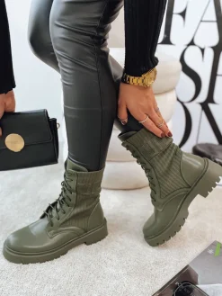 Botki><noscript><img width=