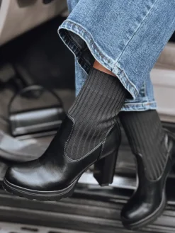 Botki>Dstreet Botki damskie DOMVIBE na grubym obcasie czarne ZY0515