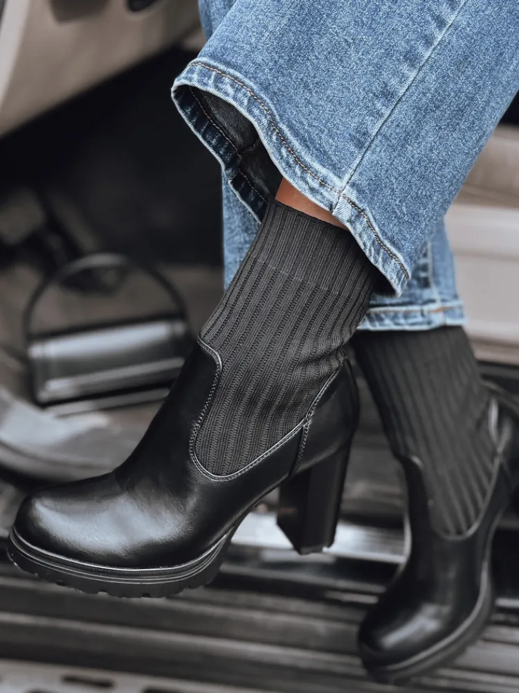 Botki>Dstreet Botki damskie DOMVIBE na grubym obcasie czarne ZY0515