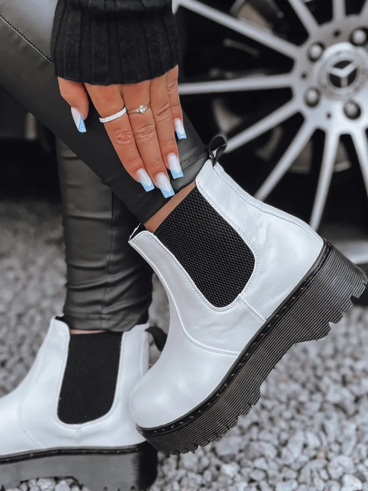 Botki>Dstreet Botki damskie STEPBACK z wysoką podeszwą białe ZY0495