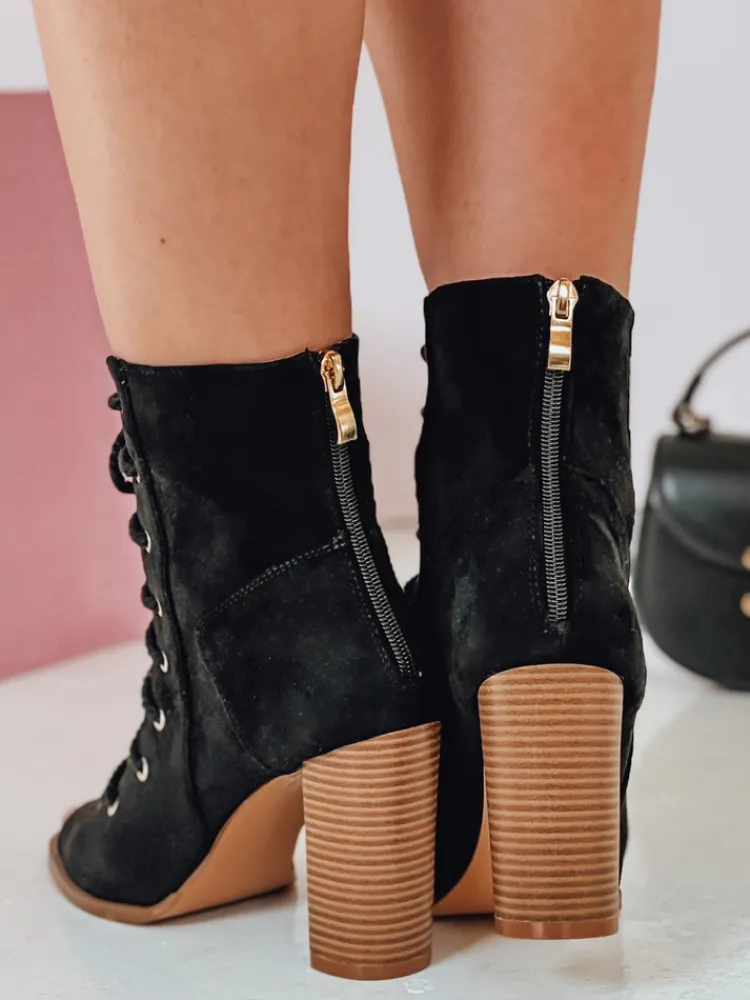 Botki>Dstreet Botki damskie wiązane na obcasie LACIUP czarne ZY0730