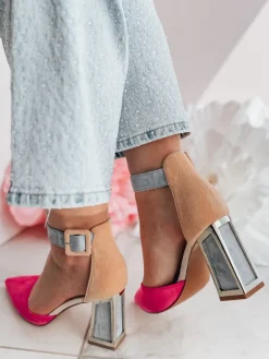 Szpilki><noscript><img width=