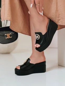 Klapki>Dstreet Klapki damskie na platformie KLASSINA czarne ZY0762