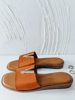 Klapki>Dstreet Klapki damskie SOLVINA kamelowe ZY0957