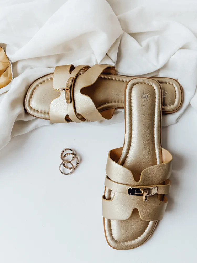 Klapki>Dstreet Klapki damskie ZALVETA złote ZY0980