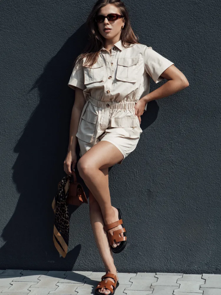 Kombinezony Damskie>Dstreet Kombinezon BROST beżowy EY2538