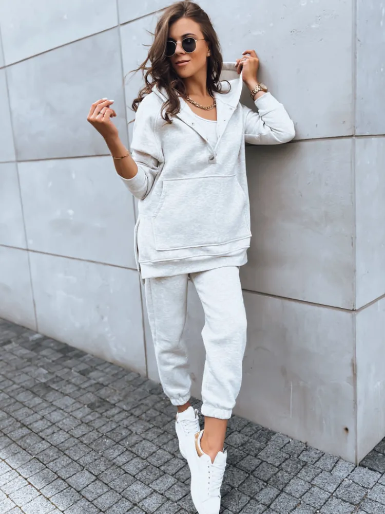 Komplety Dresowe Damskie>Dstreet Komplet 3 częściowy damski INDESIT jasnoszary AY0947