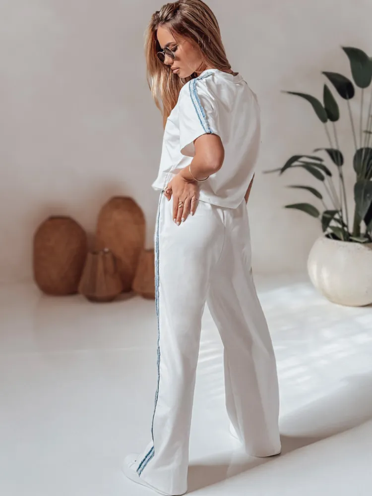 Komplety Dresowe Damskie>Dstreet Komplet damski dresowy oversize SPORT LIKE biały AY1144