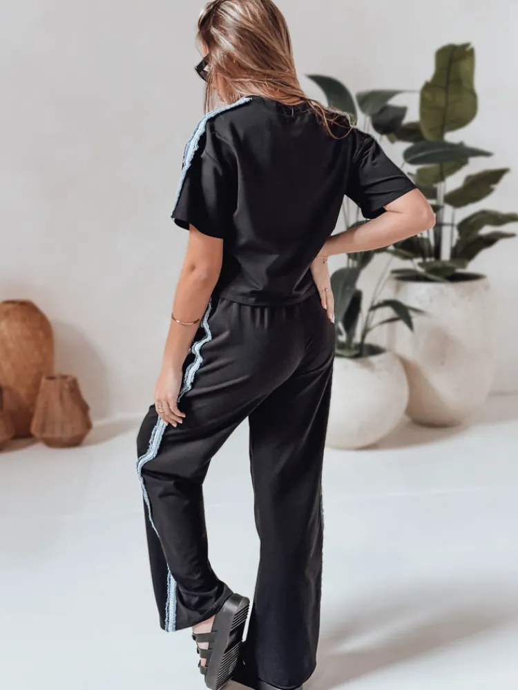 Komplety Dresowe Damskie>Dstreet Komplet damski dresowy oversize SPORT LIKE czarny AY1146