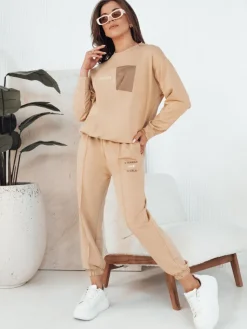 Komplety Dresowe Damskie>Dstreet Komplet damski FUTURE kamelowy AY1038