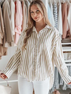 Koszule Damskie>Dstreet Koszula damska oversize z dłuższym tyłem SAMONE w beżowo-białe paski DY0463