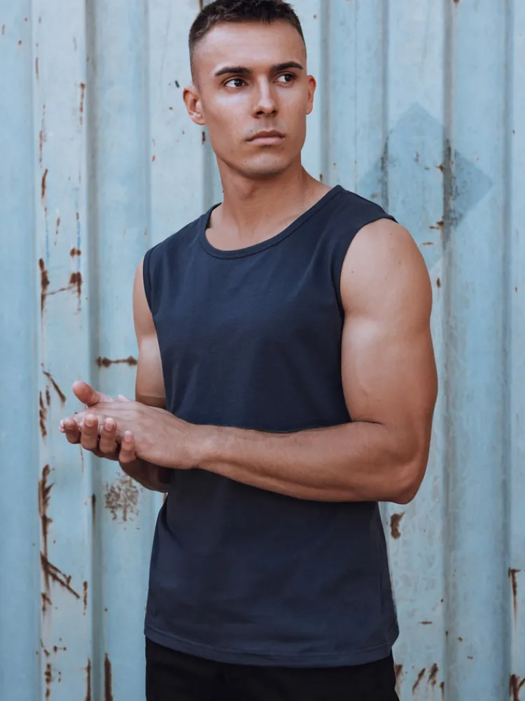 Koszulki Męskie>Dstreet Koszulka bez rękawów męska bez nadruku granatowa RX5622