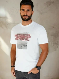 Koszulki Męskie>Dstreet Koszulka męska z nadrukiem biała RX5487