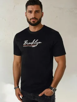 Koszulki Męskie>Dstreet Koszulka męska z nadrukiem czarna RX5403