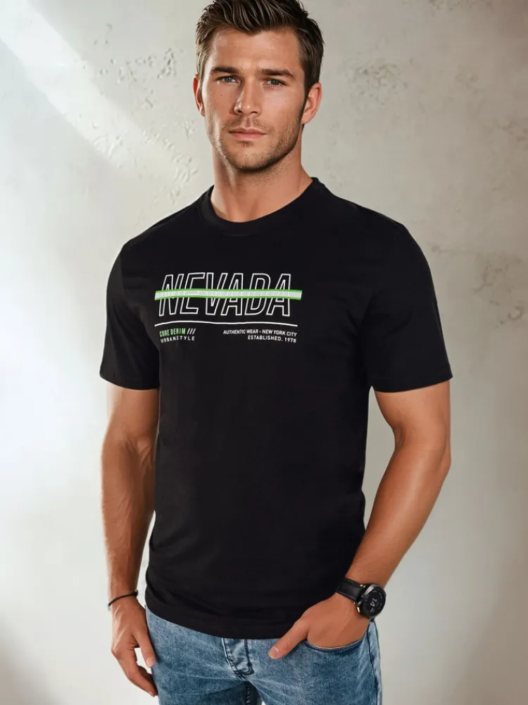 Koszulki Męskie>Dstreet Koszulka męska z nadrukiem czarna RX5437