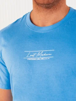 Koszulki Męskie>Dstreet Koszulka męska z nadrukiem jasnoniebieska RX5474