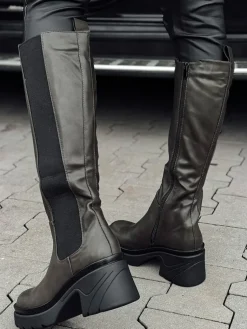 Kozaki><noscript><img width=