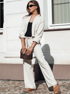 Kurtki Damskie>Dstreet Kurtka damska bomberka MADDIE jasnobeżowa RY2655