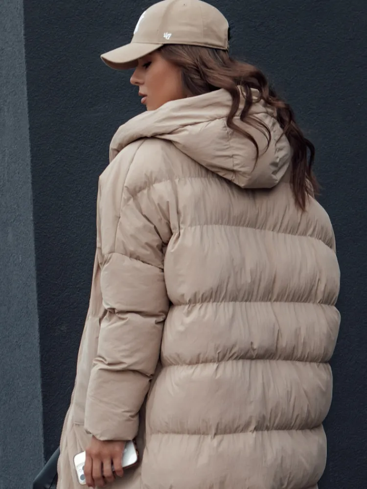 Kurtki Damskie>Dstreet Kurtka damska zimowa długa oversize z kapturem MELVIN ciemnobeżowa TY4509