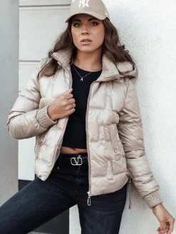 Kurtki Damskie>Dstreet Kurtka zimowa damska FASHWARM krótka pikowana z kapturem kamelowa TY4638