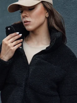 Kożuszki Damskie|Kurtki Damskie><noscript><img width=