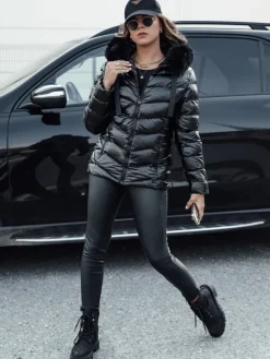 Kurtki Damskie>Dstreet Kurtka zimowa damska pikowana z kapturem MIRIAL czarna TY4574