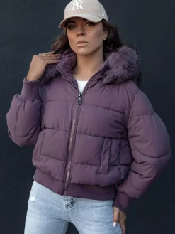Kurtki Damskie>Dstreet Kurtka zimowa damska pikowana z futerkiem COLDPACK fioletowa TY4431