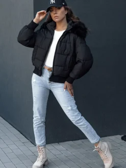 Kurtki Damskie>Dstreet Kurtka zimowa damska pikowana z futerkiem COLDPACK czarny TY4430