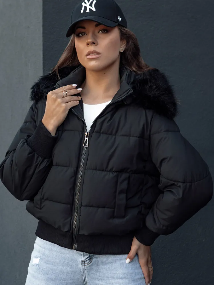 Kurtki Damskie>Dstreet Kurtka zimowa damska pikowana z futerkiem COLDPACK czarny TY4430