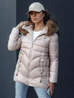 Kurtki Damskie>Dstreet Kurtka zimowa damska z kapturem WINTERCHIC różowa TY4441