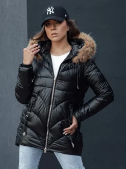 Kurtki Damskie>Dstreet Kurtka zimowa damska z kapturem WINTERCHIC czarna TY4455