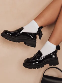 Mokasyny>Dstreet Mokasyny damskie lakierowane ELEGANCI czarne ZY0677