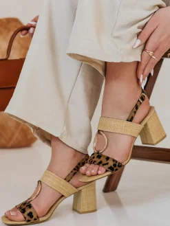 Sandały>Dstreet Sandały damskie na słupku ROMELLA ZY0851