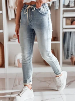 Jeansy Damskie>Dstreet Spodnie damskie jeansowe slim fit SEMIFIT UY2352