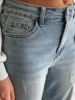 Jeansy Damskie><noscript><img width=