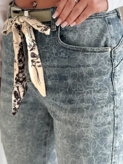 Jeansy Damskie><noscript><img width=