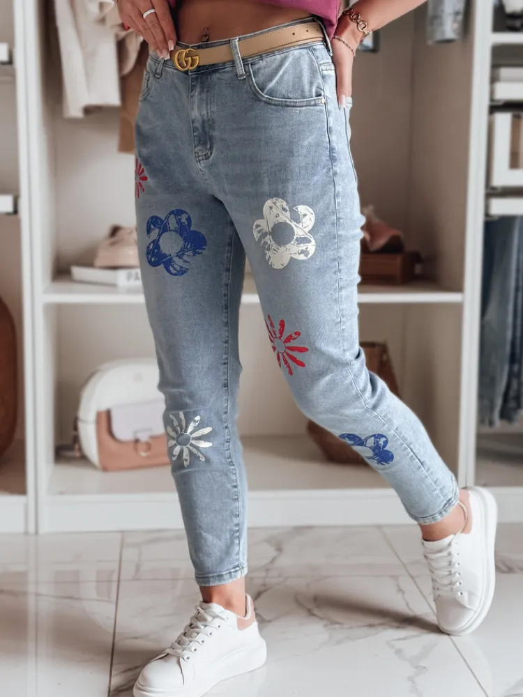 Jeansy Damskie>Dstreet Spodnie damskie jeansowe slim fit w kwiatki ARTJEANS niebieskie UY2446