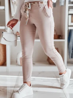 Spodnie Damskie>Dstreet Spodnie damskie materiałowe chinosy z paskiem ROSSALI jasnoróżowe UY2530