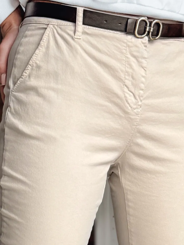 Spodnie Damskie>Dstreet Spodnie damskie slim fit z paskiem LINESKA jasnobeżowe UY2573