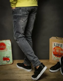 Jeansy Męskie><noscript><img width=