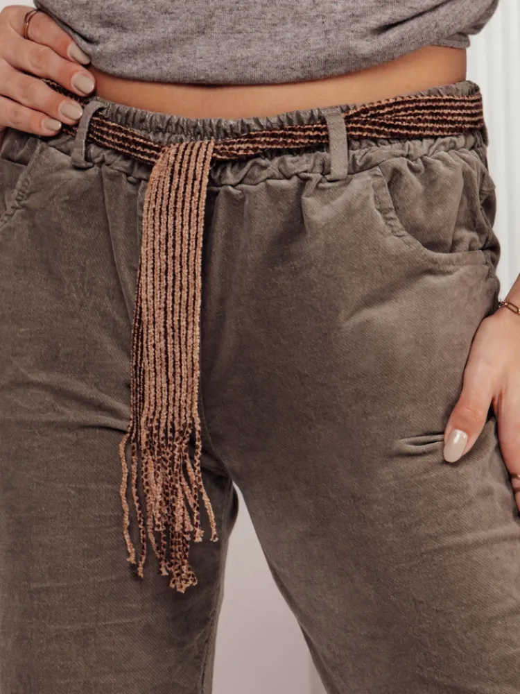 Spodnie Damskie>Dstreet Spodnie sztruksowe damskie one size SOFTYLA w paskiem khaki UY2280
