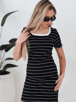 Sukienki><noscript><img width=