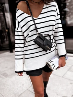 Swetry Damskie><noscript><img width=