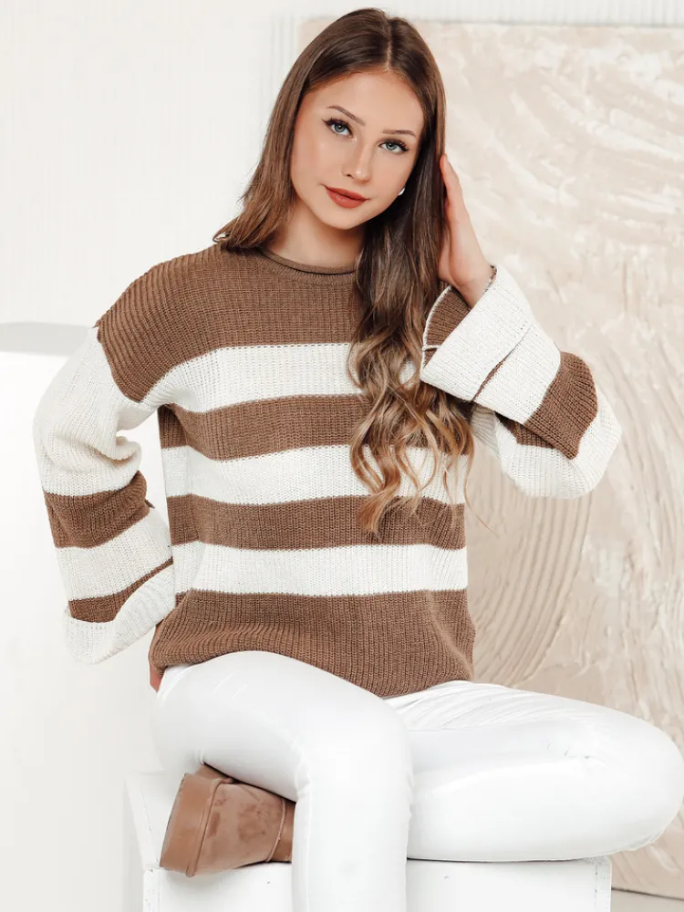 Swetry Damskie>Dstreet Sweter damski LINEZZA beżowo-biały MY2383