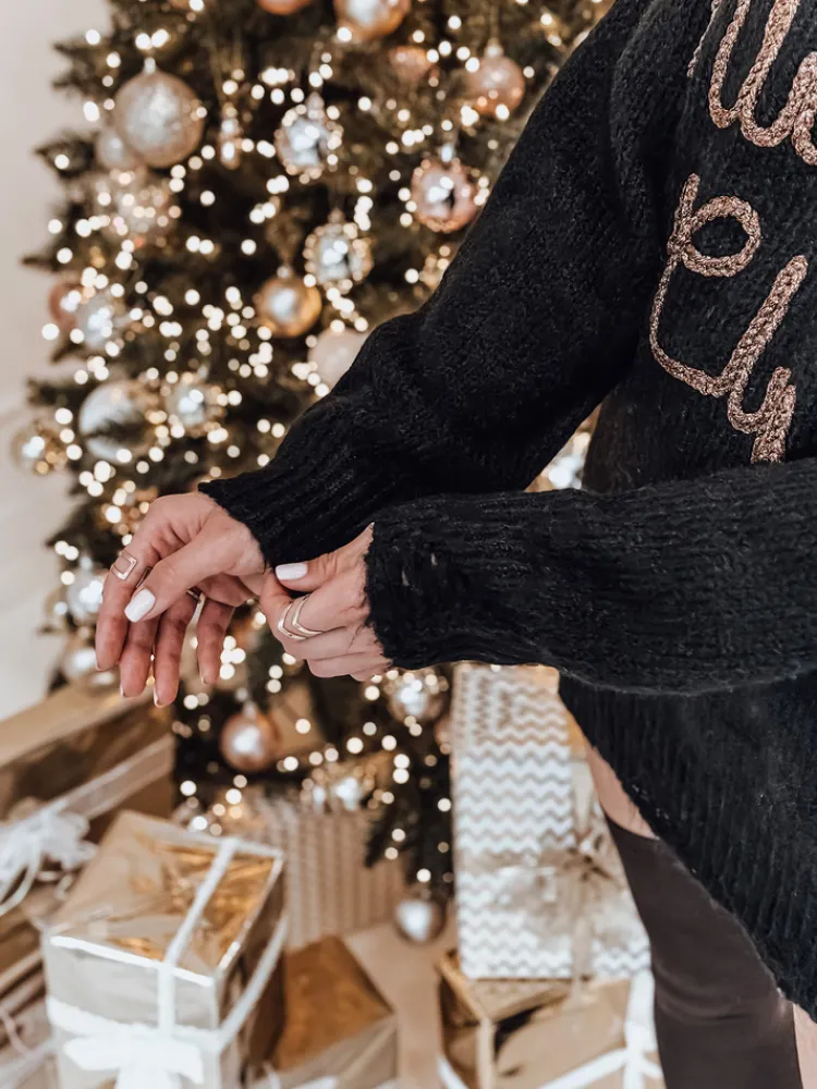 Swetry Damskie>Dstreet Sweter damski one size MIU MIU z napsiem czarny MY2347