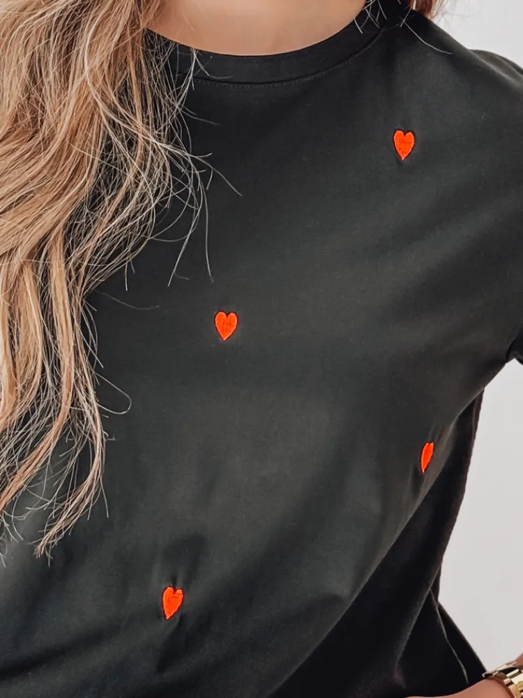 T-Shirty Damskie>Dstreet T-shirt damski oversize w serca ROMAFINA czarny RY2890