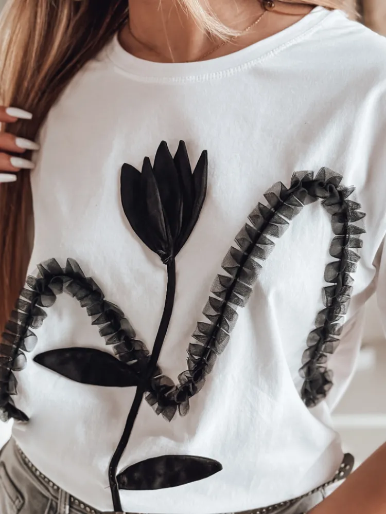 T-Shirty Damskie>Dstreet T-shirt damskie oversize z efektem 3D PETINIA biała RY2713