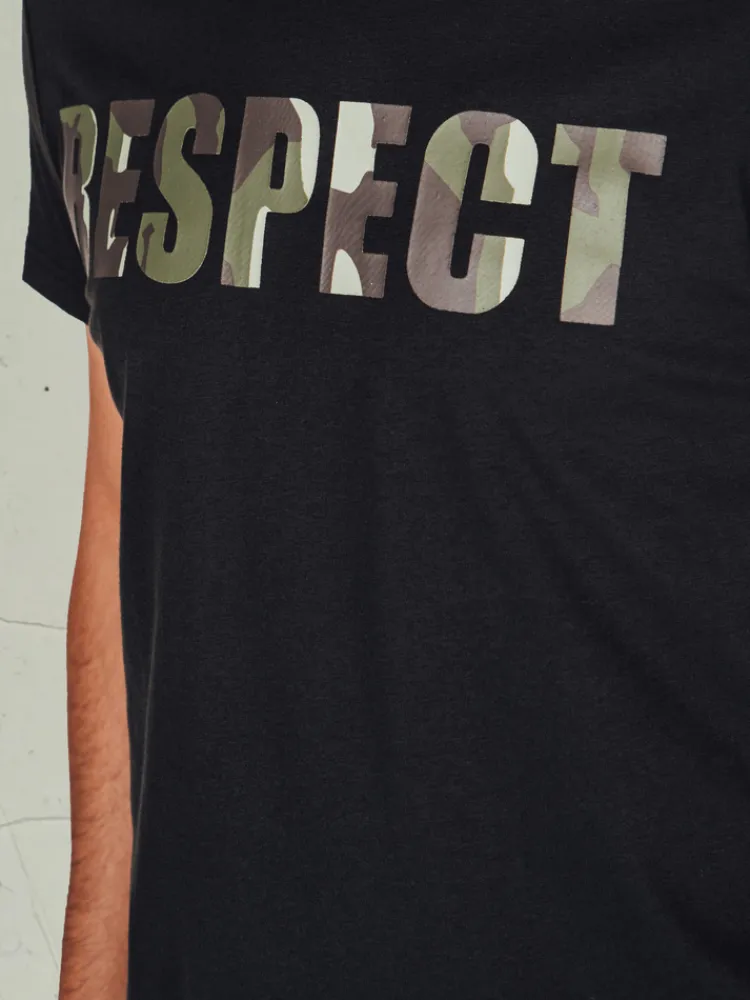 Koszulki Męskie>Dstreet T-shirt męski z nadrukiem czarny RX5667